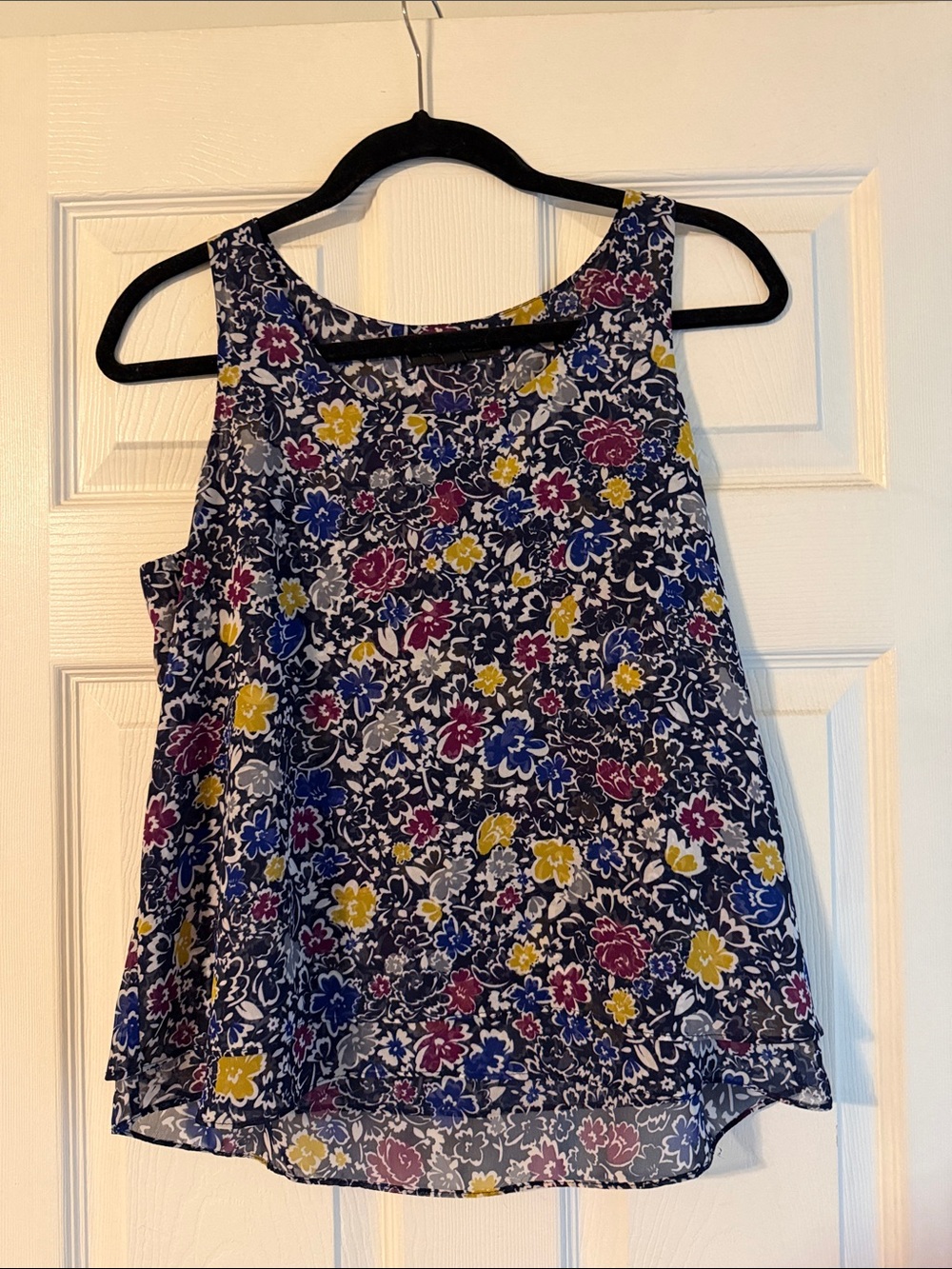 Banana Republic Navy Floral Sleeveless Camisole